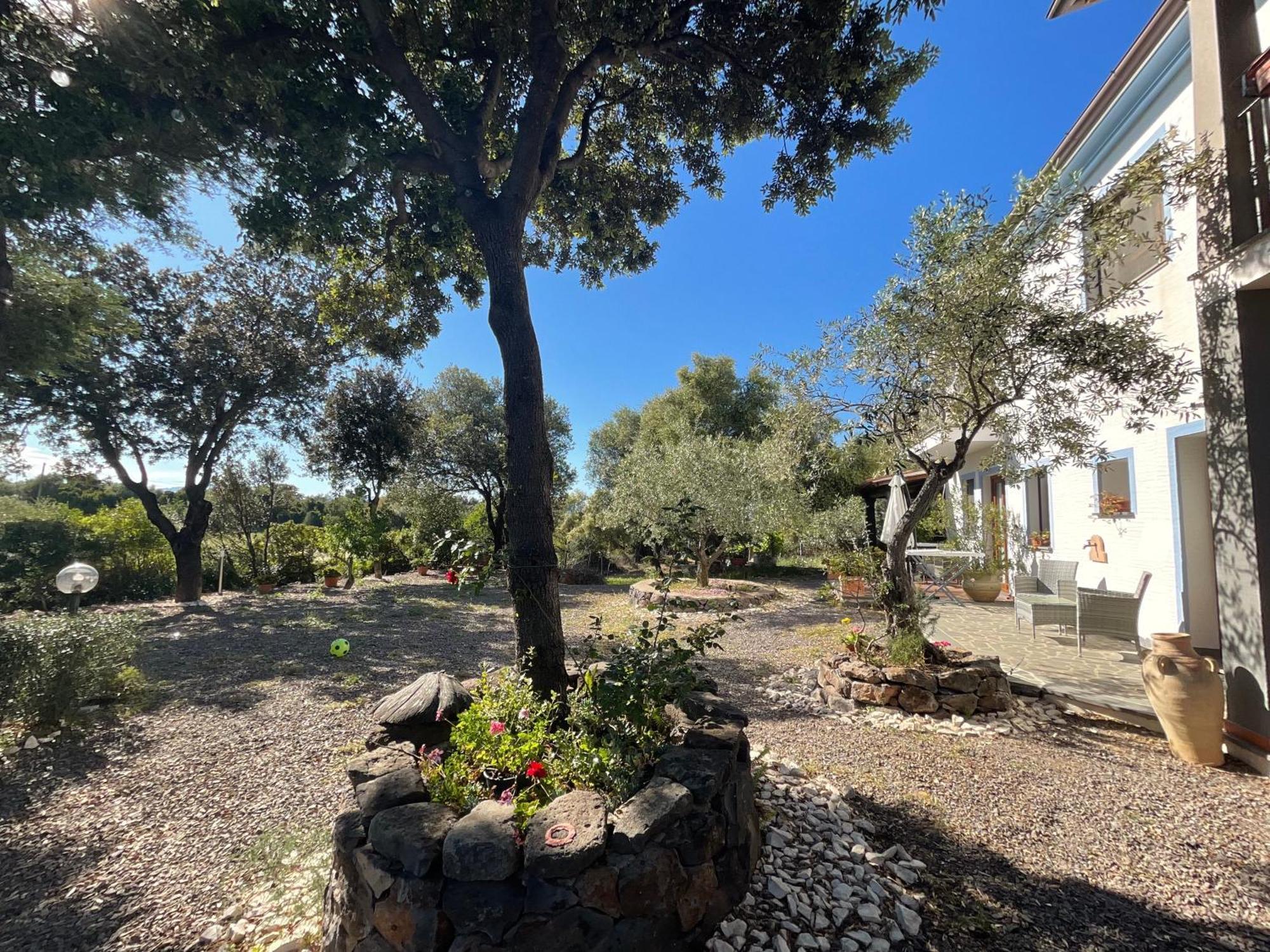 Residenza Di Campagna Dolmen Motorra Casa de hóspedes Dorgali Exterior foto